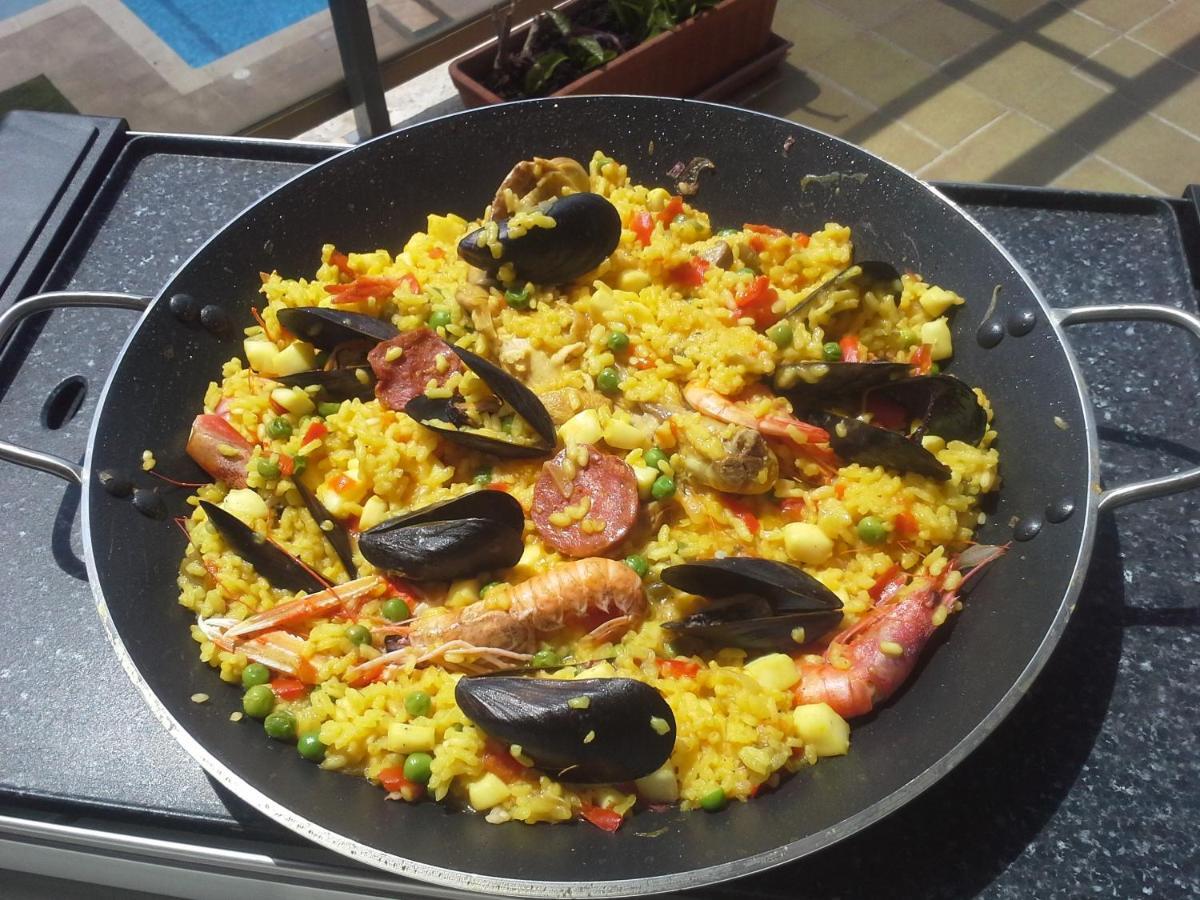 50 M De La Plage! Proche Du Centre Ville! Piscine! Vue Sur Mer Et Montagnes! Wifi! 2 Velos A Disposition! Cambrils Exteriör bild