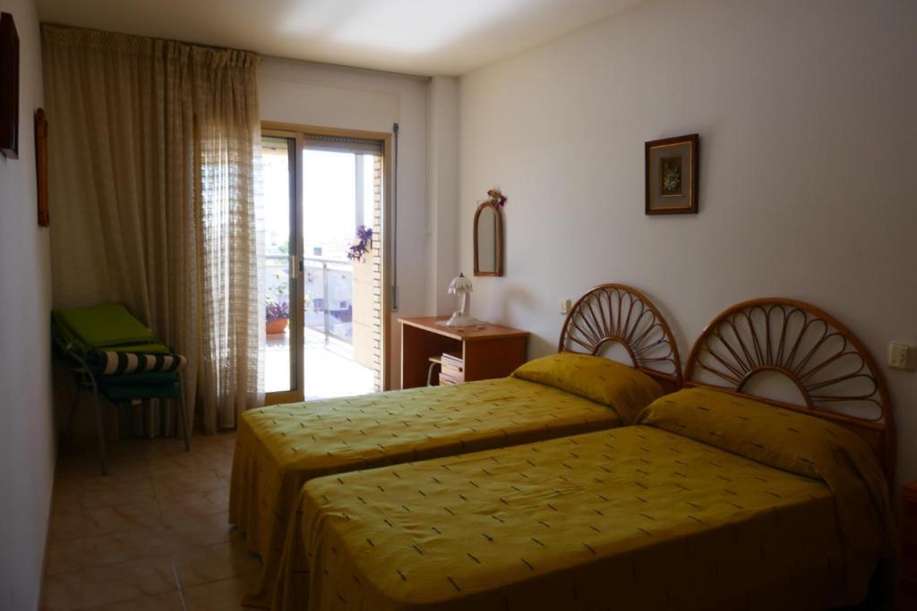 50 M De La Plage! Proche Du Centre Ville! Piscine! Vue Sur Mer Et Montagnes! Wifi! 2 Velos A Disposition! Cambrils Exteriör bild